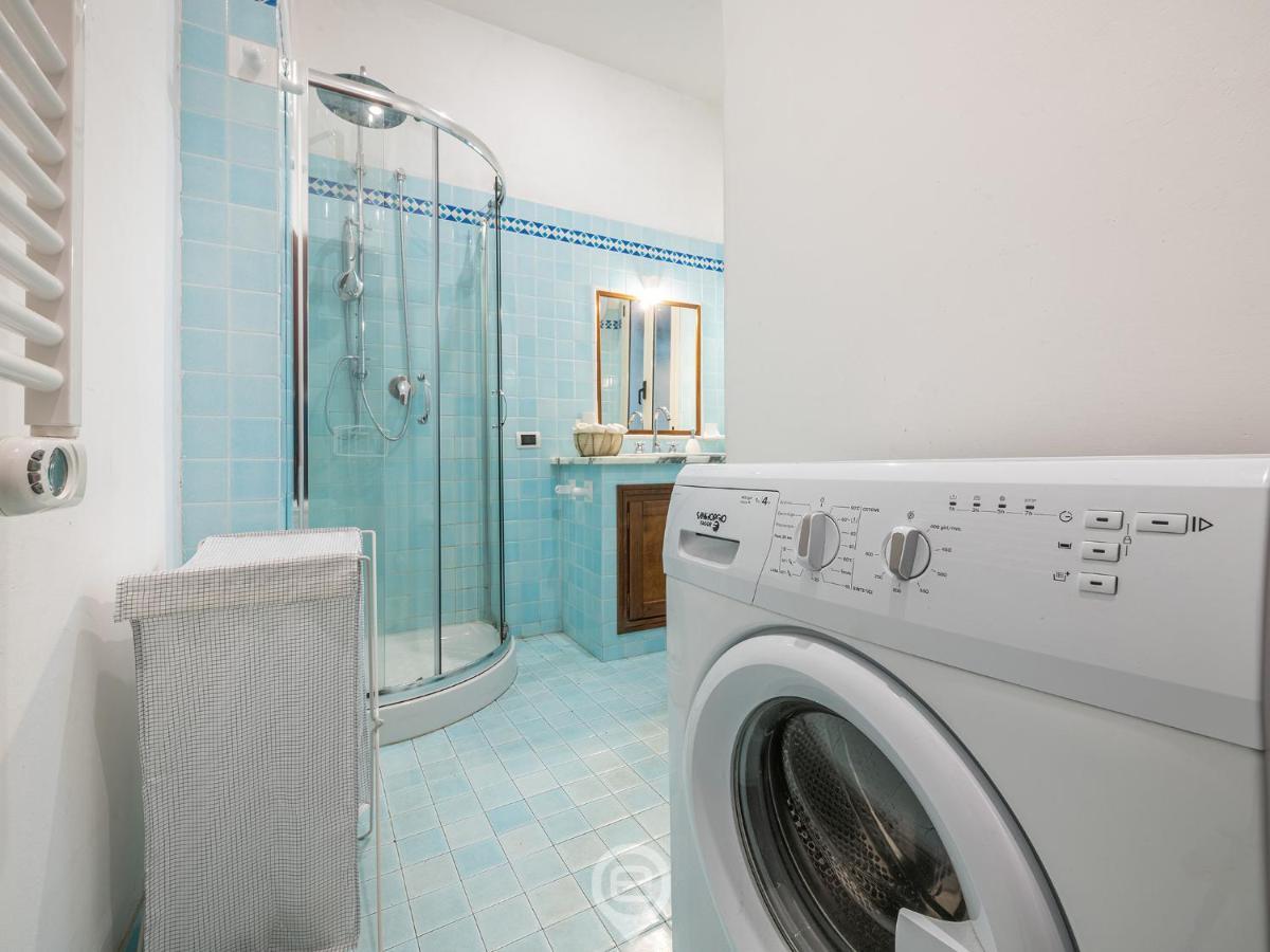 Mirabel Apartment - Wonderful Flat In City Center Cagliari Exterior foto