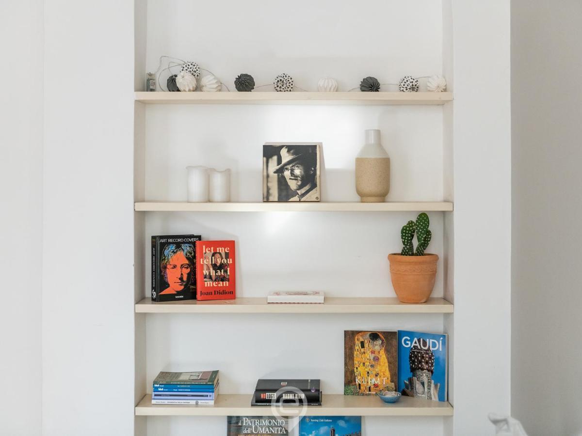 Mirabel Apartment - Wonderful Flat In City Center Cagliari Exterior foto